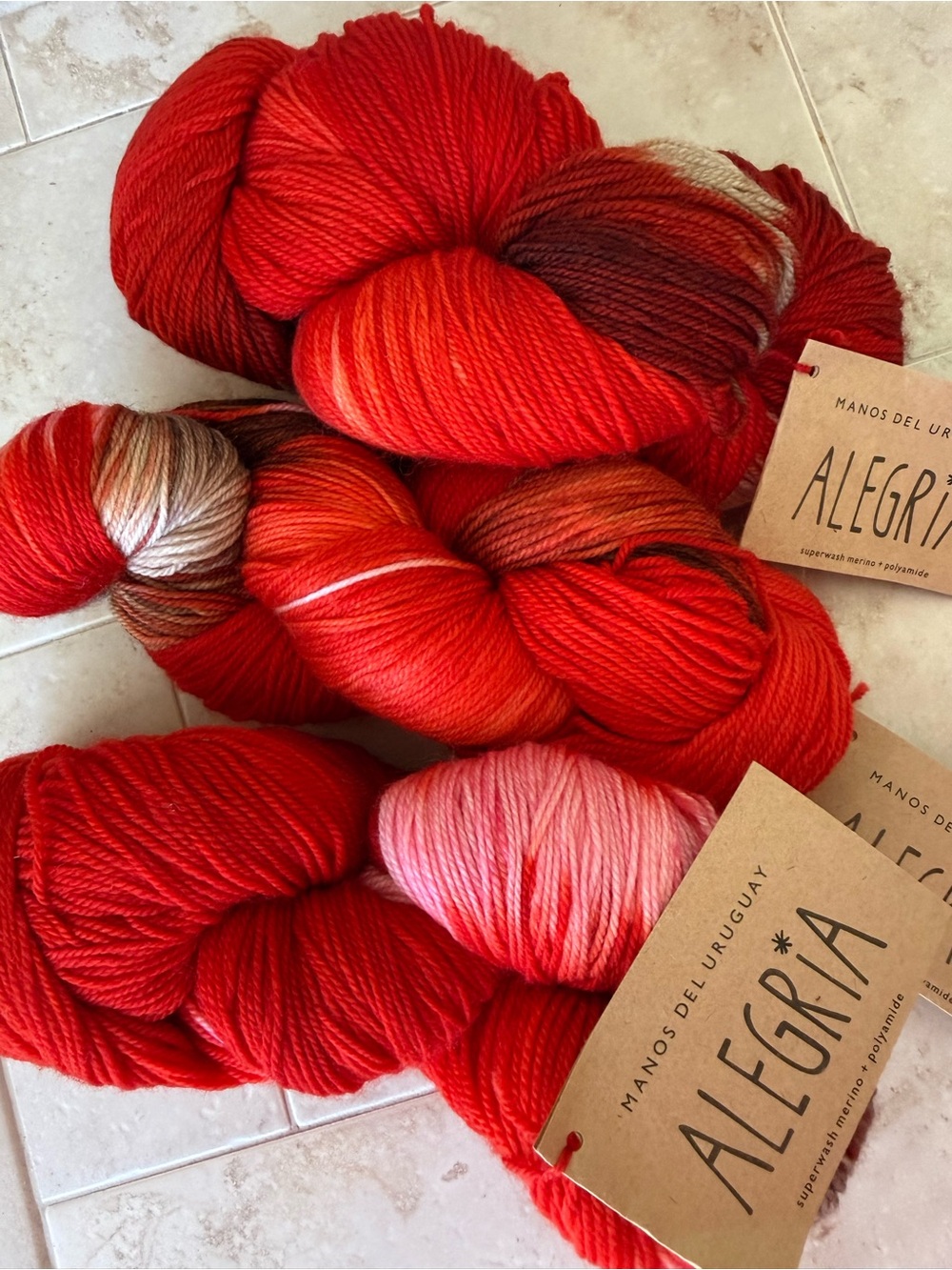 Manos Del Uruguay Alegría Multitone Red Wrap/Scarf/Sock Yarn  - Fuego 3 Skeins